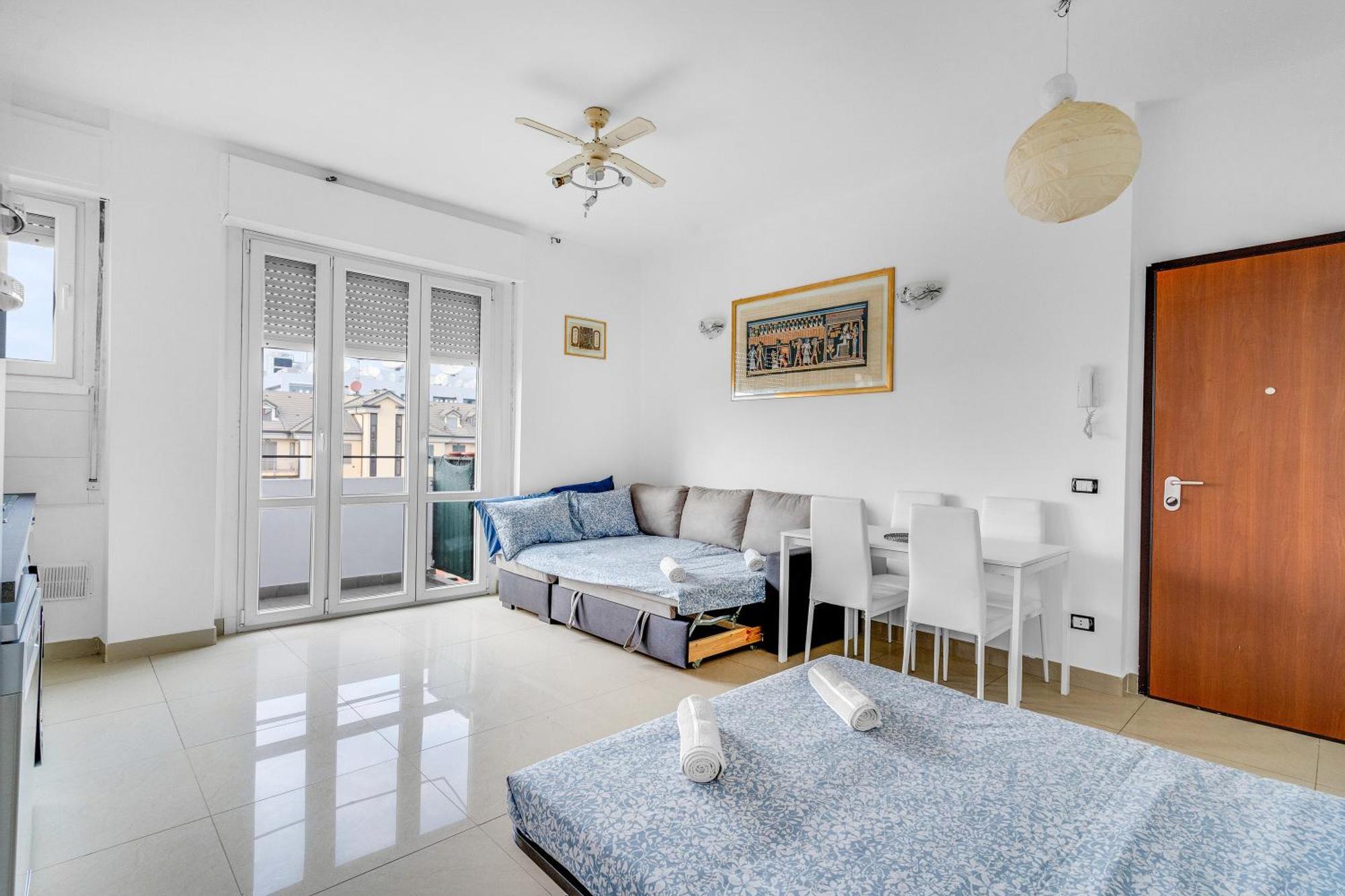 Rog27-Large Apartment With Transport Close To Home- Мілан Екстер'єр фото