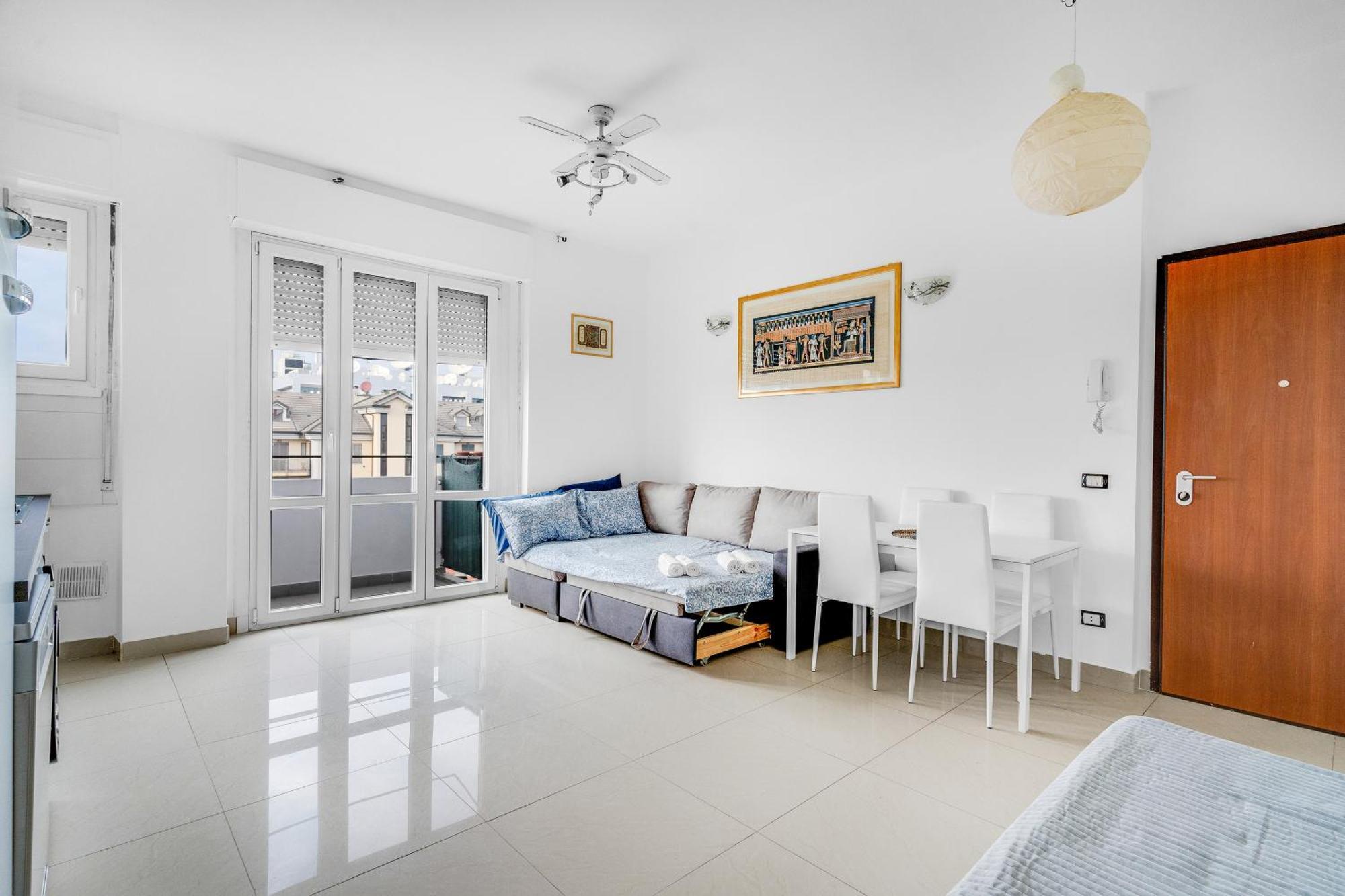 Rog27-Large Apartment With Transport Close To Home- Мілан Екстер'єр фото