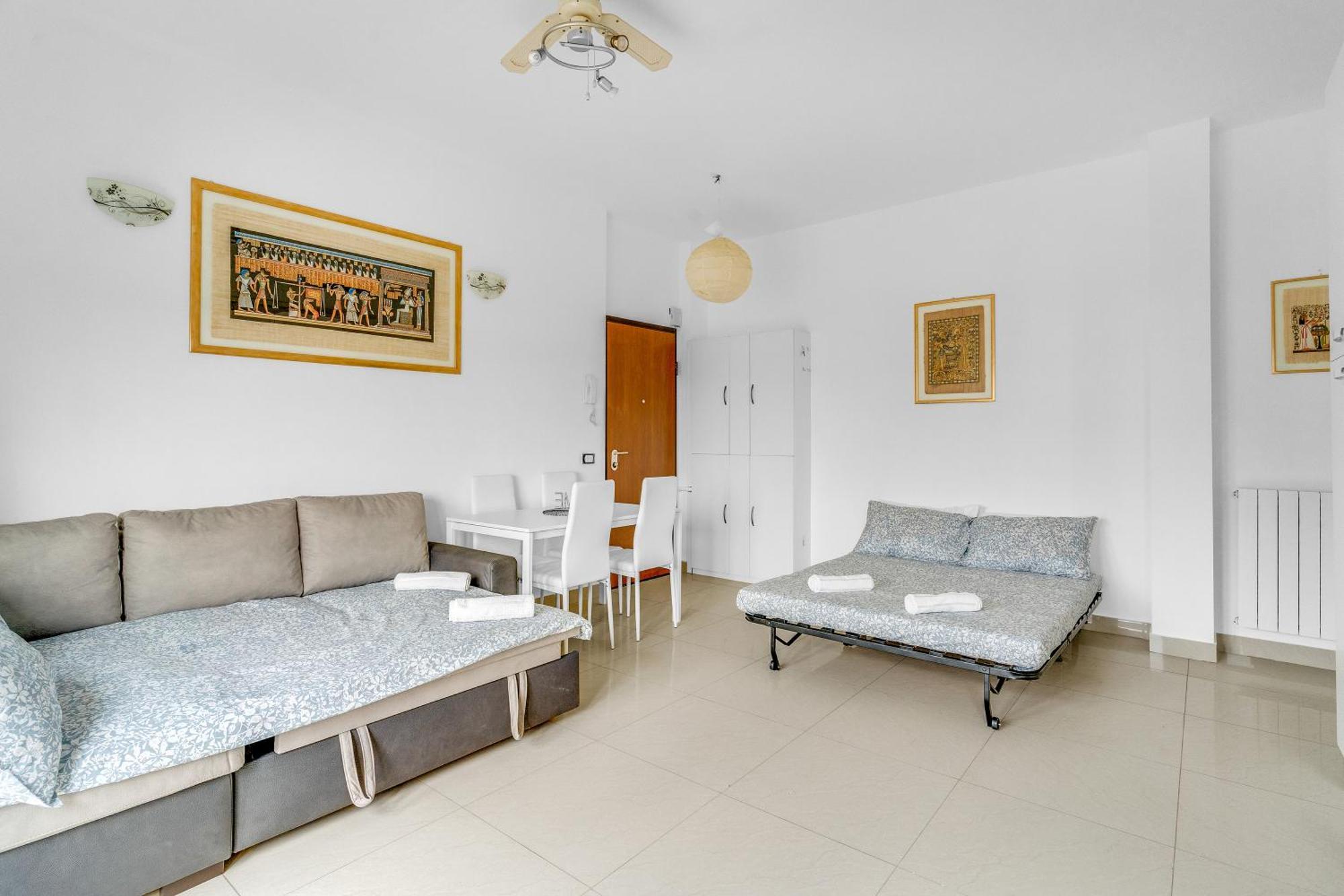Rog27-Large Apartment With Transport Close To Home- Мілан Екстер'єр фото